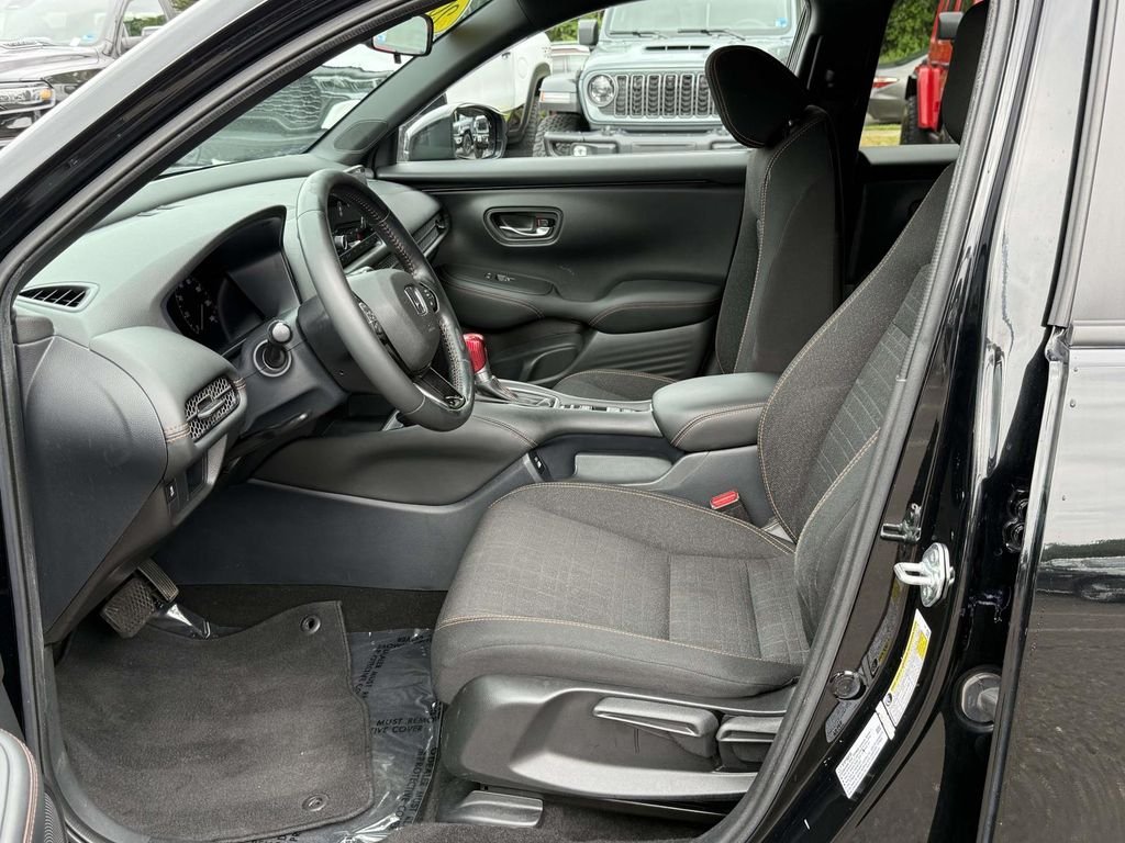 Used 2023 Black Honda Sport image 13