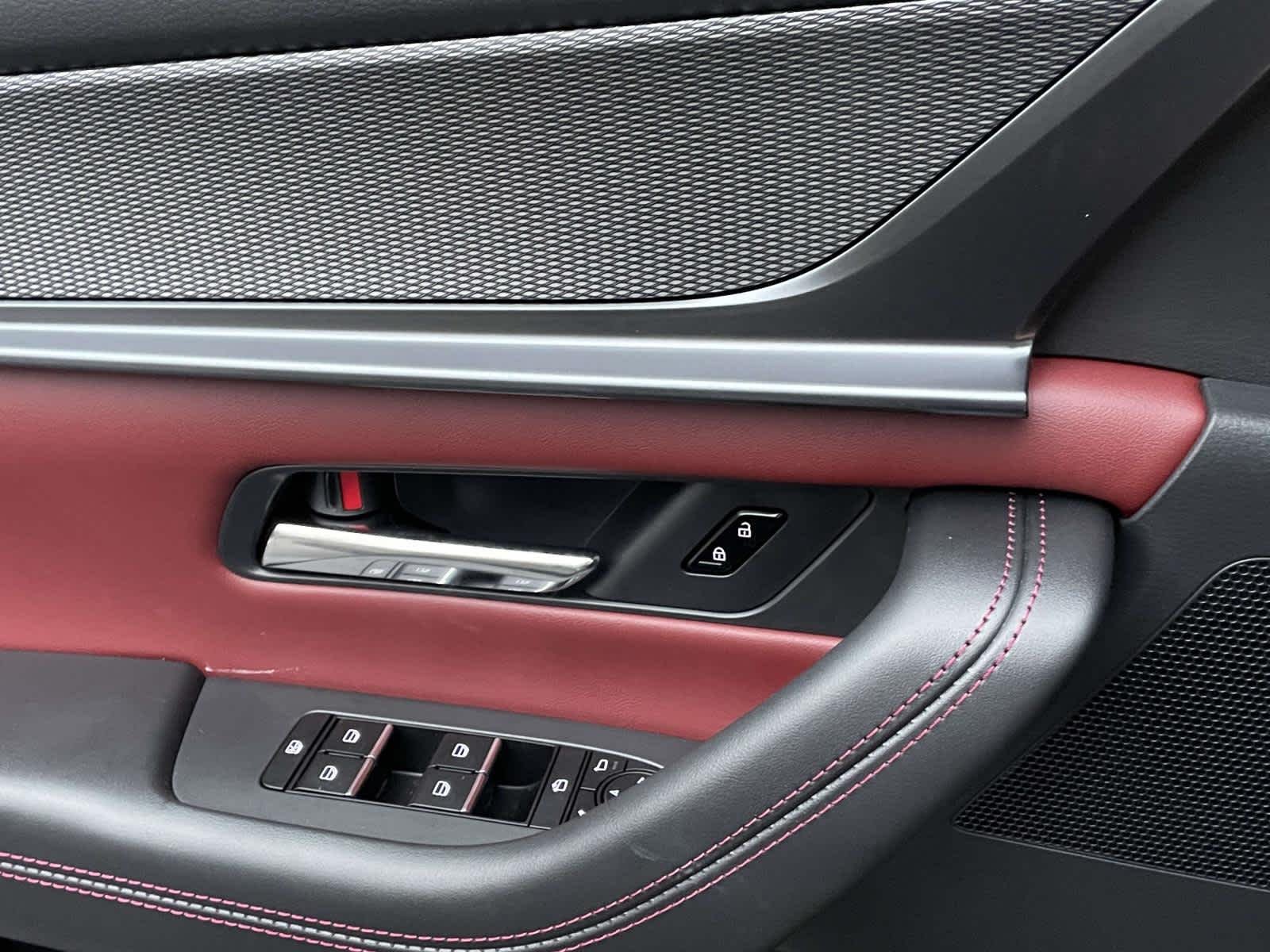 2025 Mazda CX-70 Premium Plus Package - Photo 32