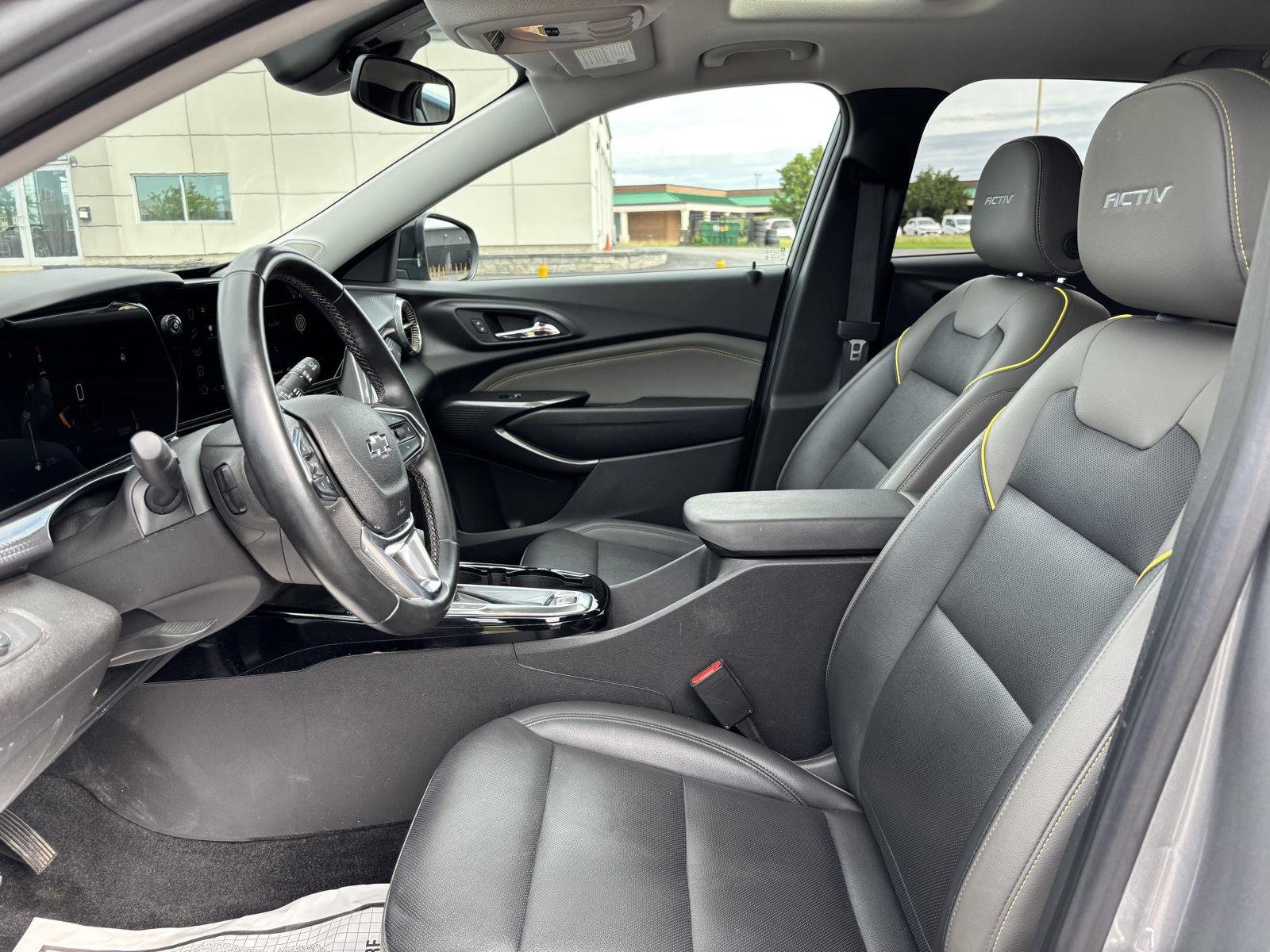 Used 2024 Sterling Gray Metallic Chevrolet ACTIV image 34
