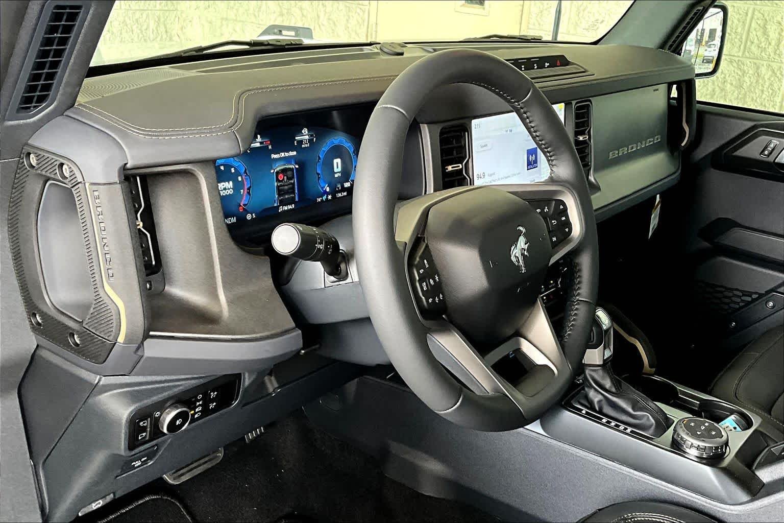 New 2025 Oxford White Ford Badlands® image 6