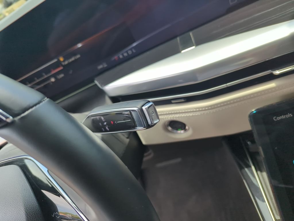 Used 2025 Silver Cadillac Sport image 23