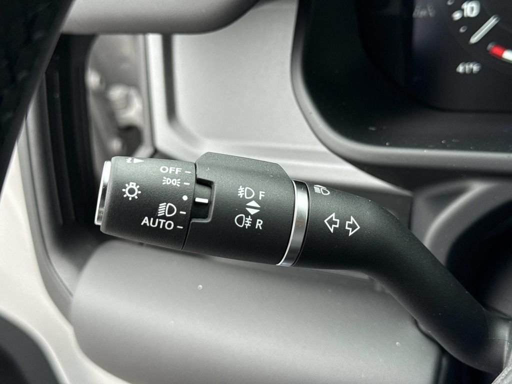 New 2026 Borasco Grey Land Rover X image 8