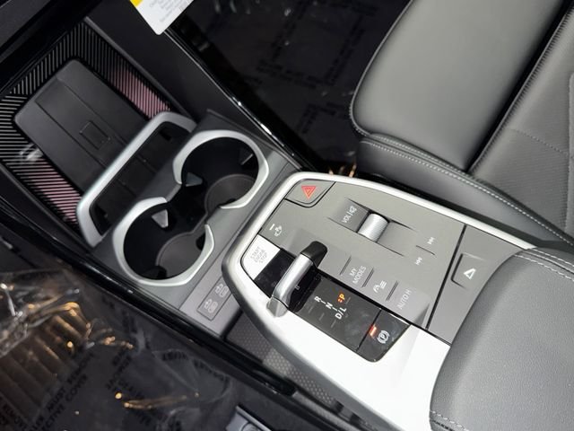New 2026 Mineral White Metallic BMW xDrive28i image 20