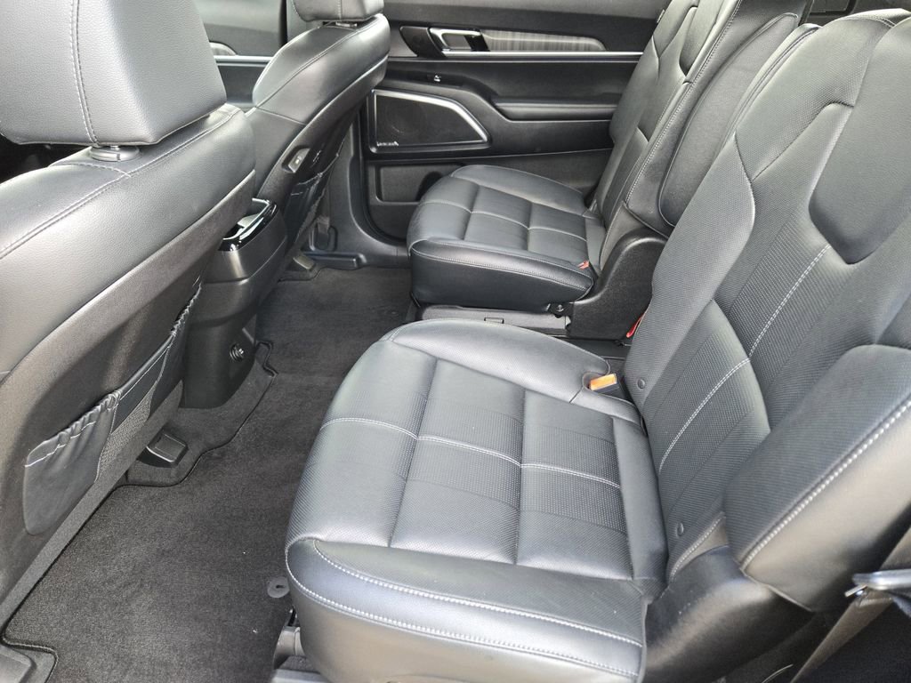Used 2024 Silver Kia SX image 21