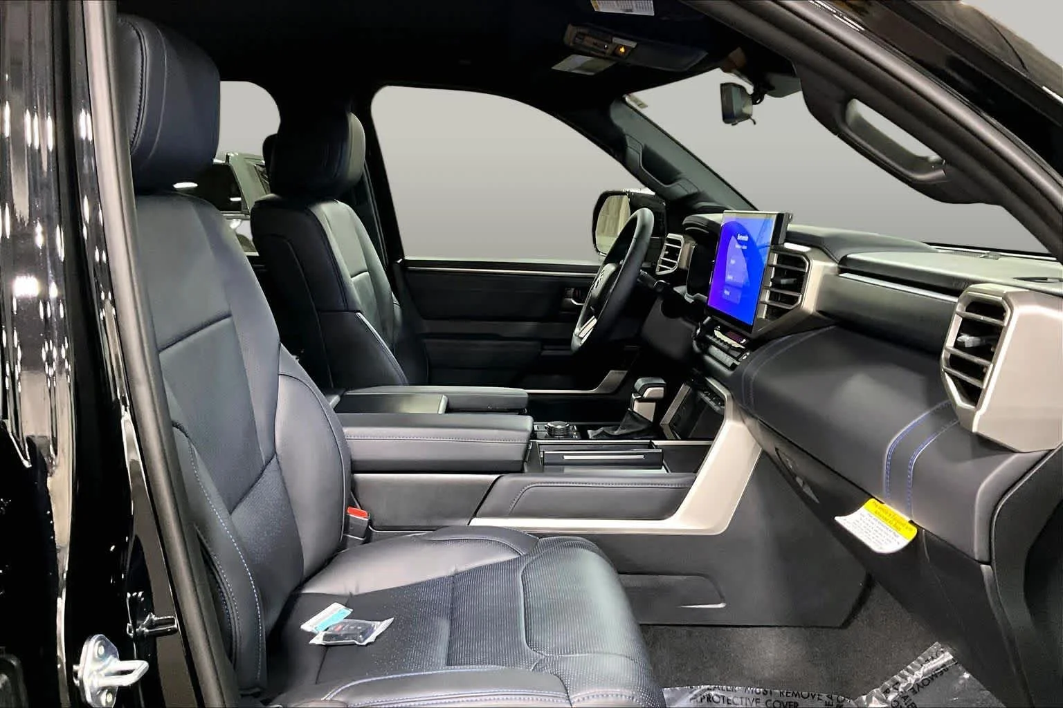 2026 Toyota Tundra Platinum - Photo 9