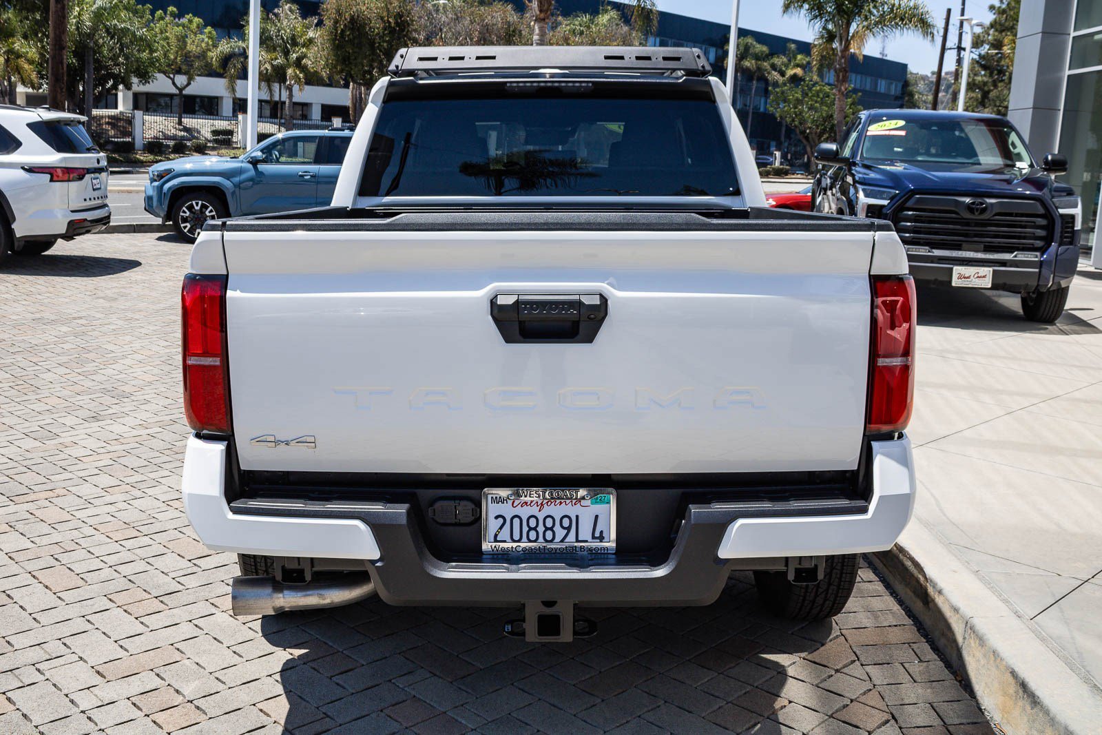 Used 2026 Ice Cap Toyota SR5 image 7