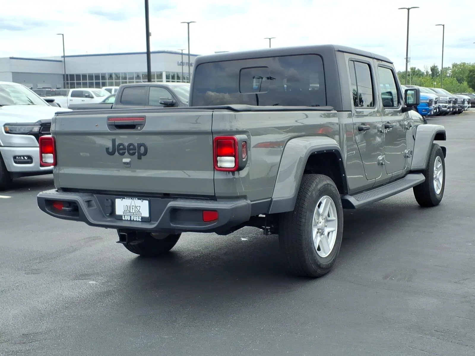 Used 2023 Sting-Gray Clearcoat Jeep Sport S image 26