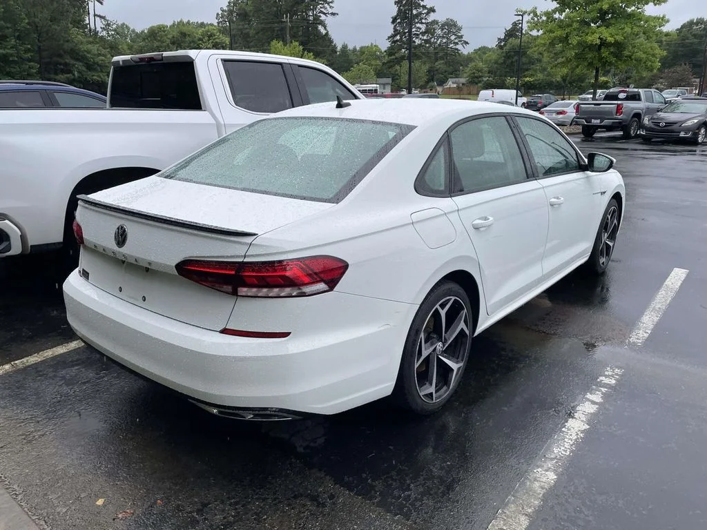 Used 2020 Pure White Volkswagen 2.0T R-Line image 6