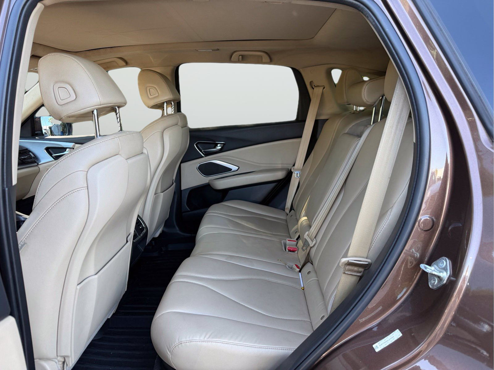 Used 2019 Canyon Bronze Metallic Acura Base image 10