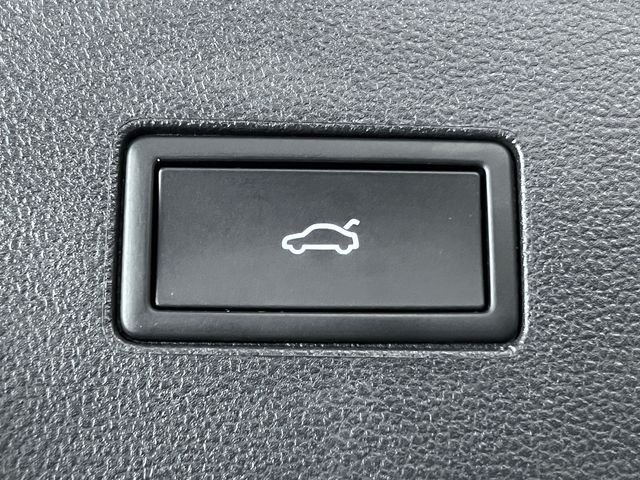 Certified Used 2026 White Volkswagen SE w/Technology image 6