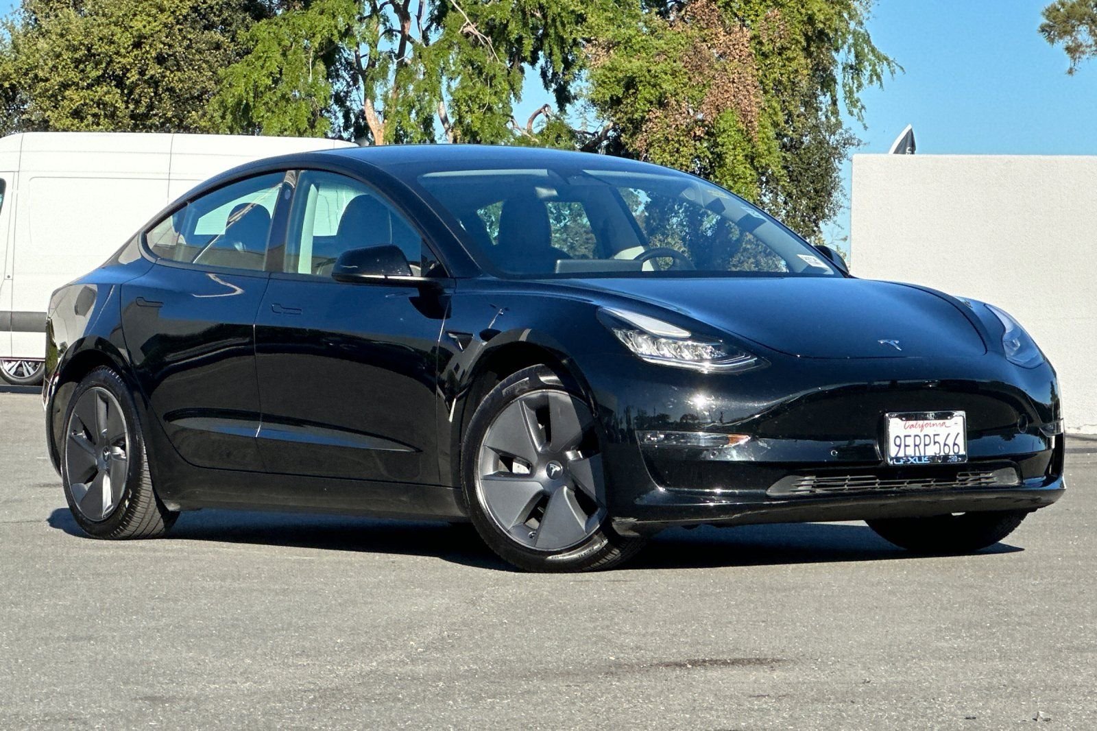 Used 2022 Tesla Model 3 Long Range with VIN 5YJ3E1EB2NF262934 for sale in Concord, CA