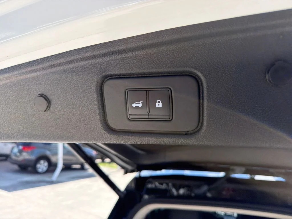 Certified Used 2023 White Nissan SL image 42