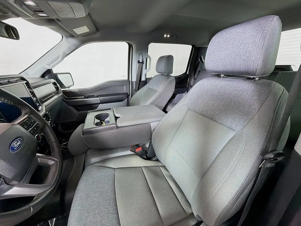 Used 2024 White Ford XLT image 12