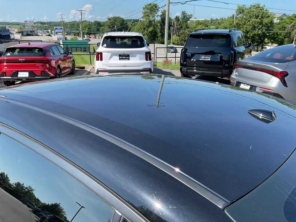 Used 2023 Electric Blue Metallic/Super Black Nissan SR image 17