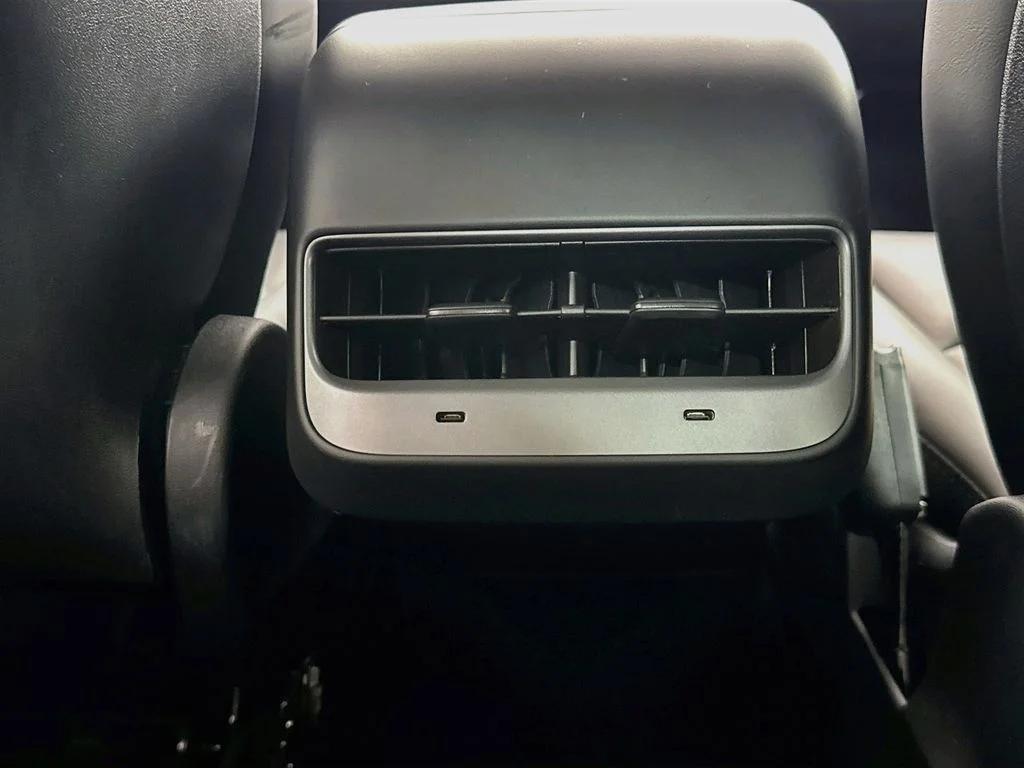 Used 2023 White Tesla Long Range image 28