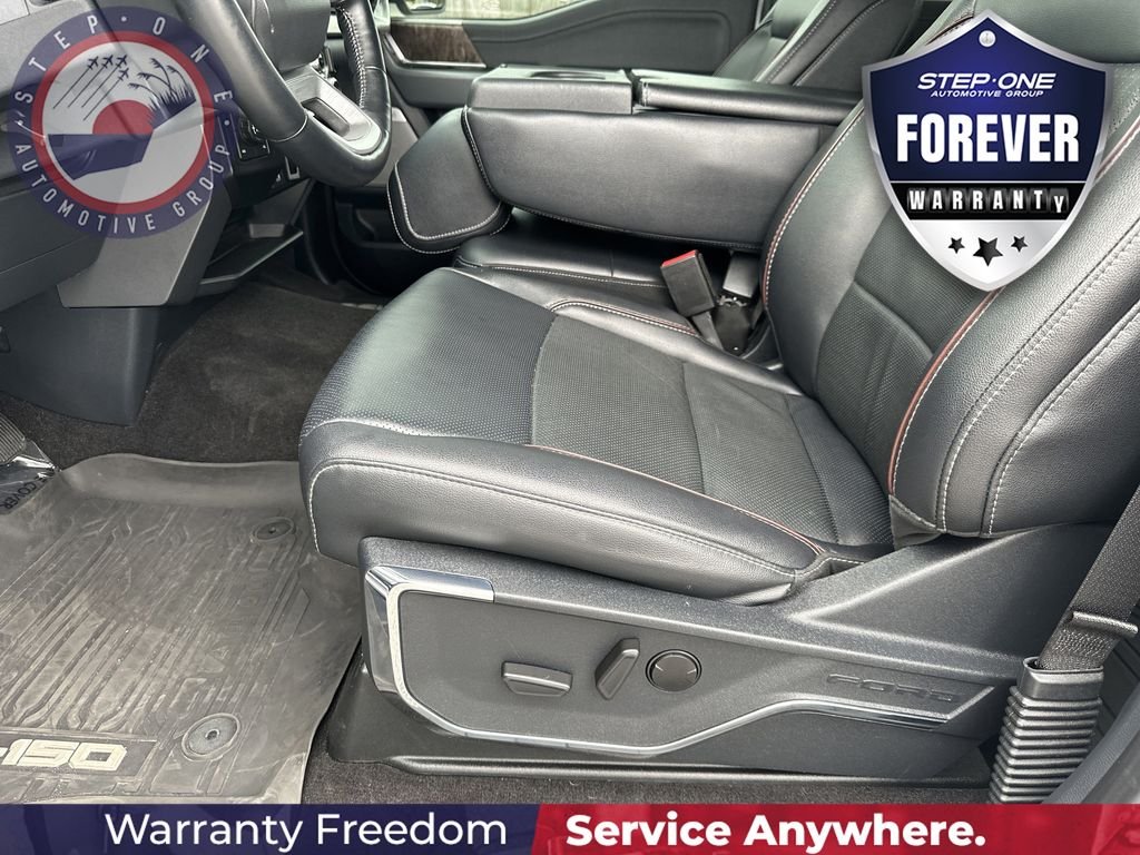 Used 2022 White Ford Lariat image 14