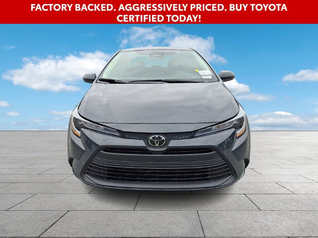 Used 2025 Gray Toyota LE image 3