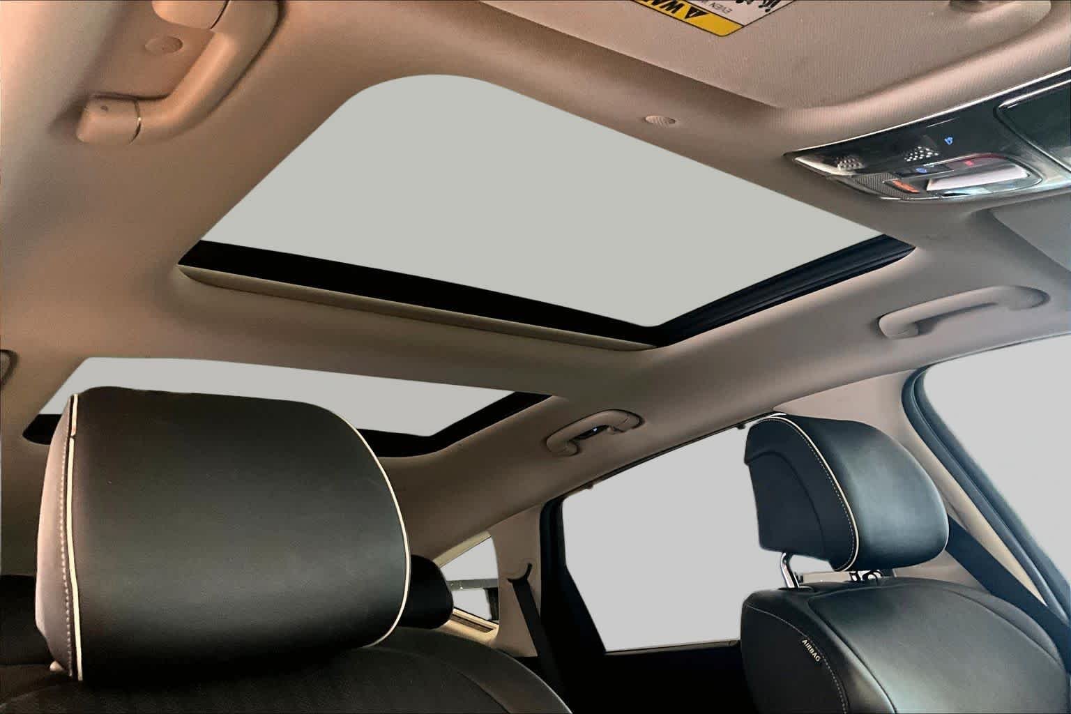 Used 2022 Himalayan Gray Genesis  image 13