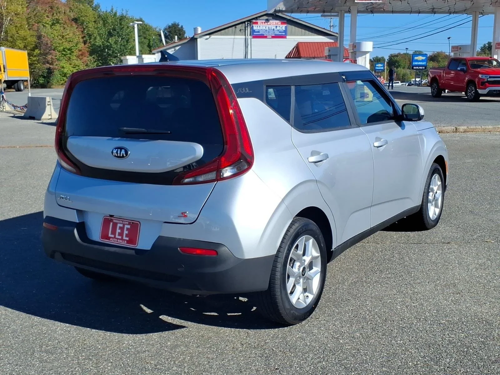 Used 2020 Sparkling Silver Kia S image 5