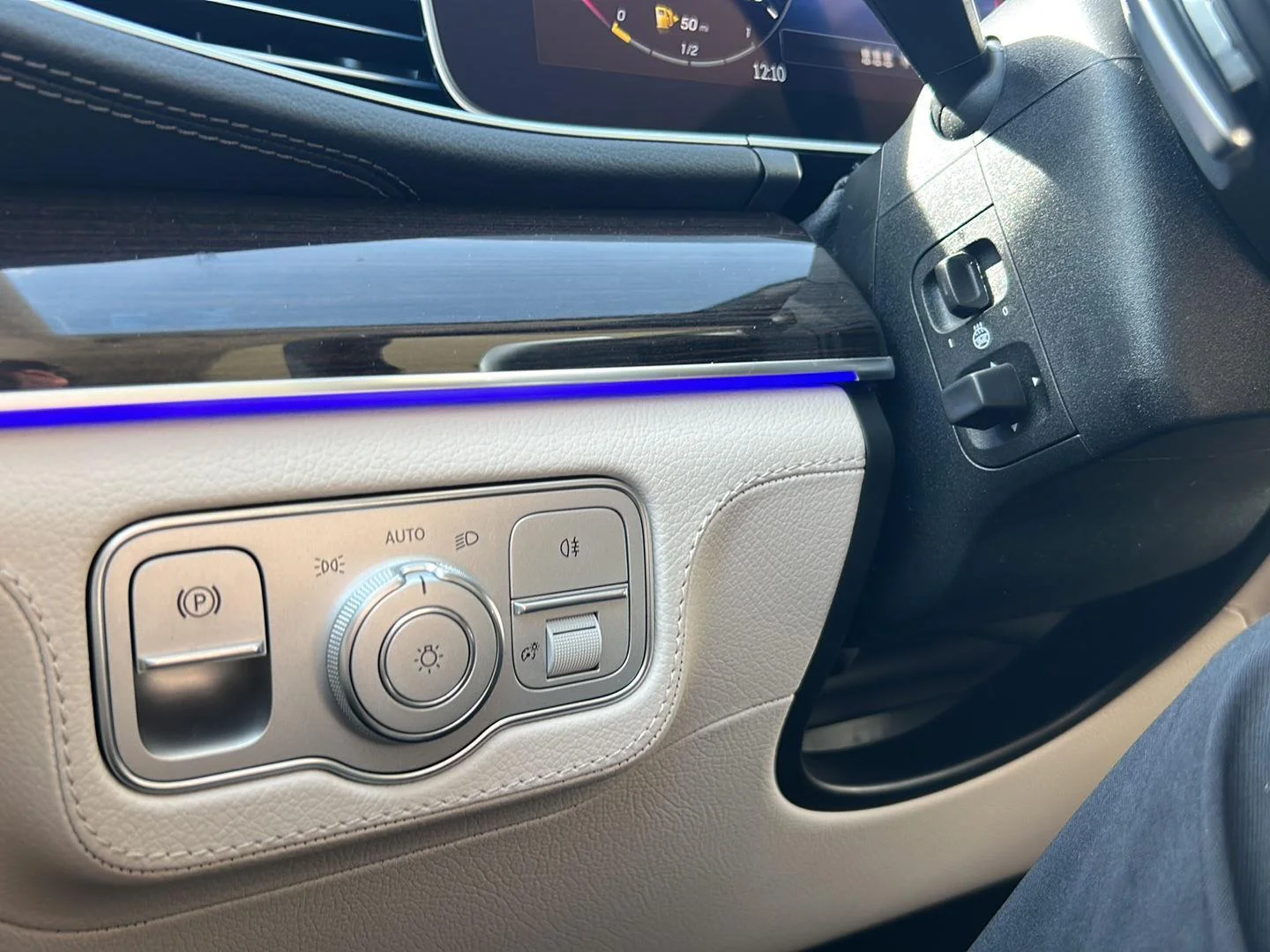 New 2026 Twilight Blue Metallic Mercedes-Benz GLE 350 image 20