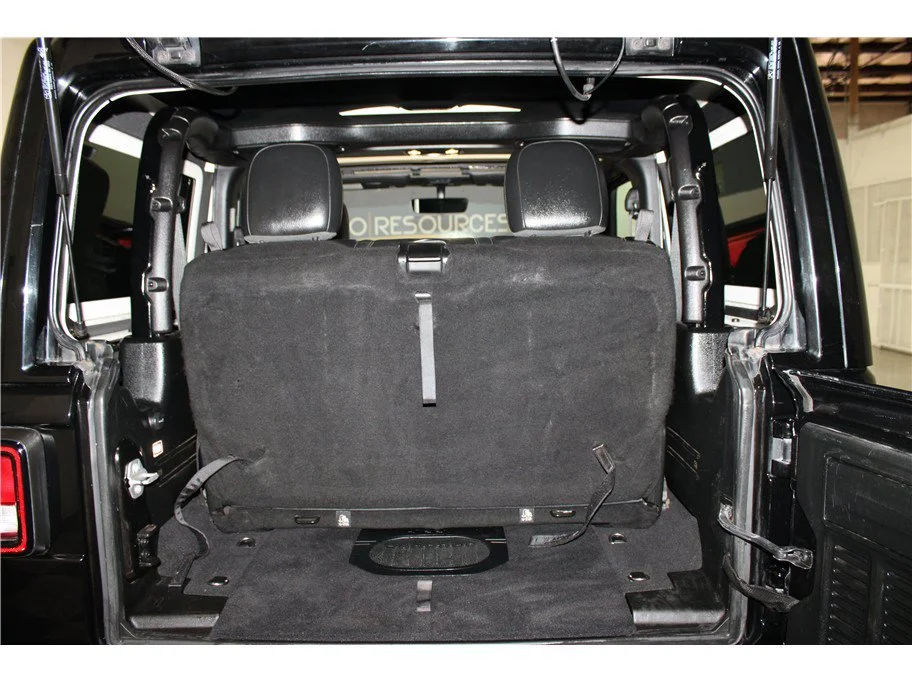 Used 2021 Black Clearcoat Jeep Rubicon image 15