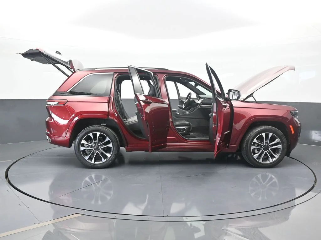2023 Jeep Grand Cherokee Overland - Photo 77
