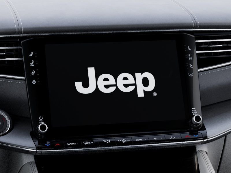 New 2026 Silver-Zynith Exterior Paint Jeep Limited Reserve image 18