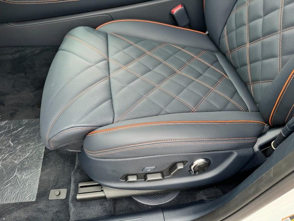 2026 GENESIS GV70 Sport Prestige - Photo 17