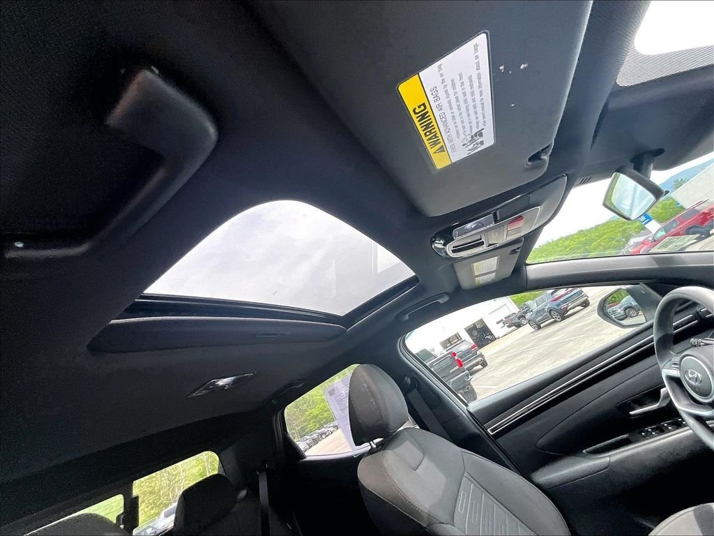 Used 2024 Atlas White Hyundai SEL image 22