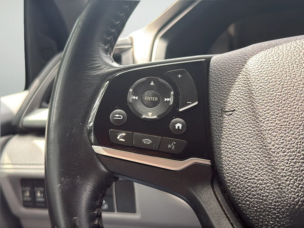 Used 2019  Honda EX-L image 45
