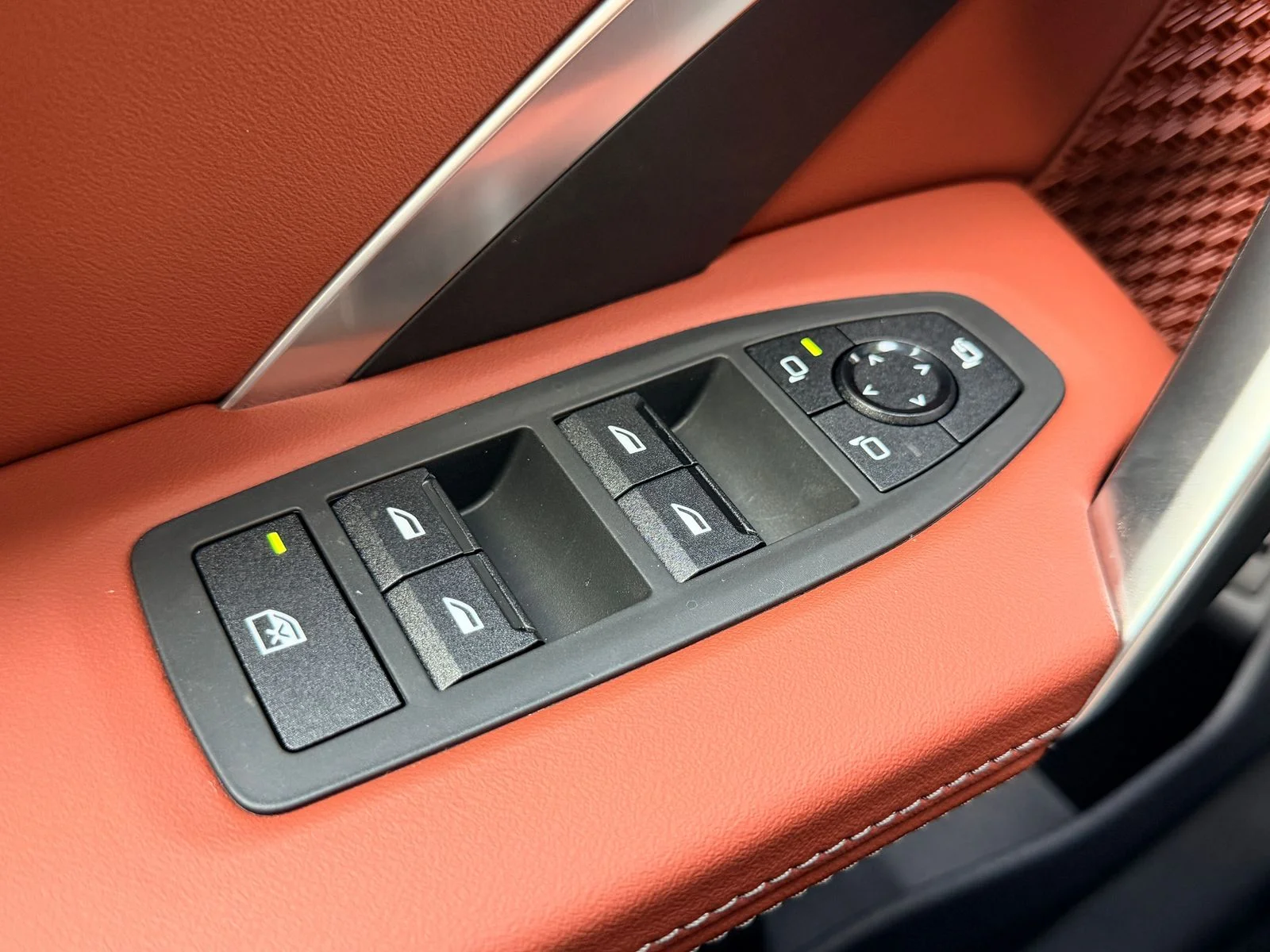 New 2026 Alpine White BMW xDrive28i image 22
