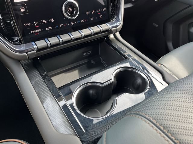 2026 GMC Yukon AT4 - Photo 23