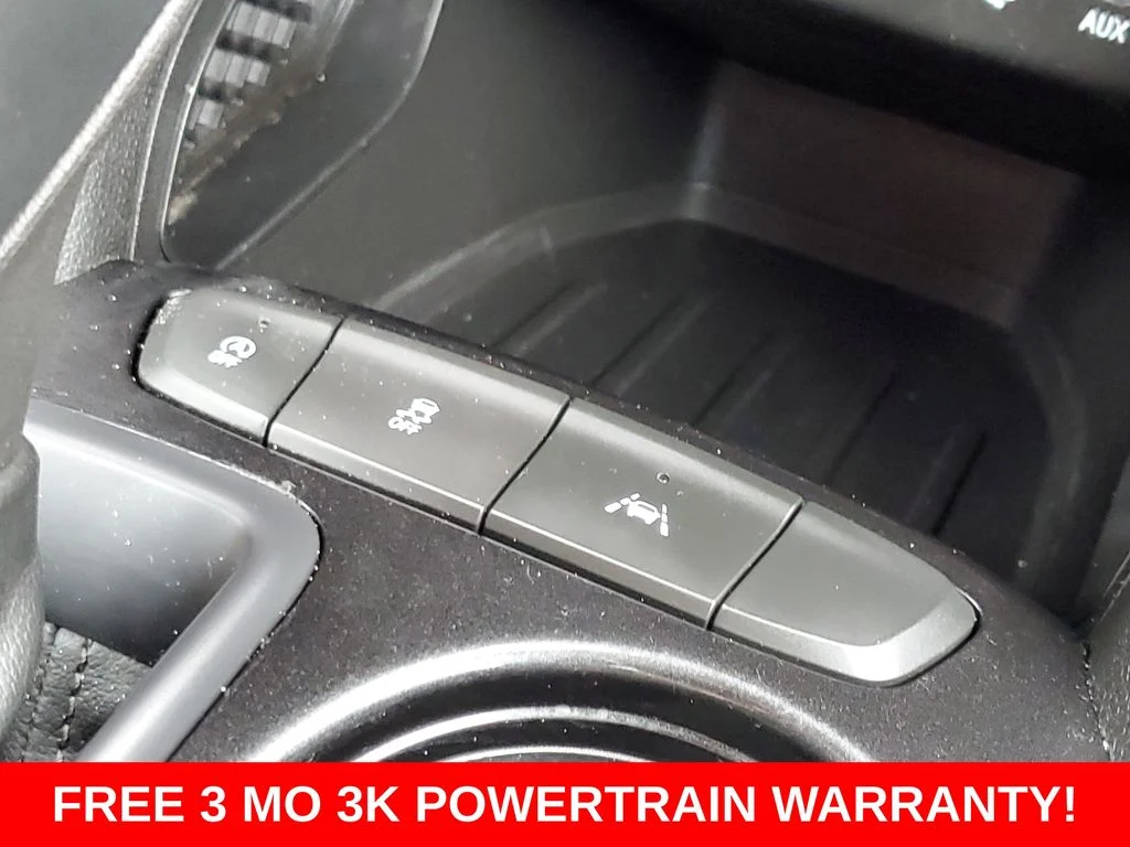 Used 2021 Red Chevrolet LT image 23