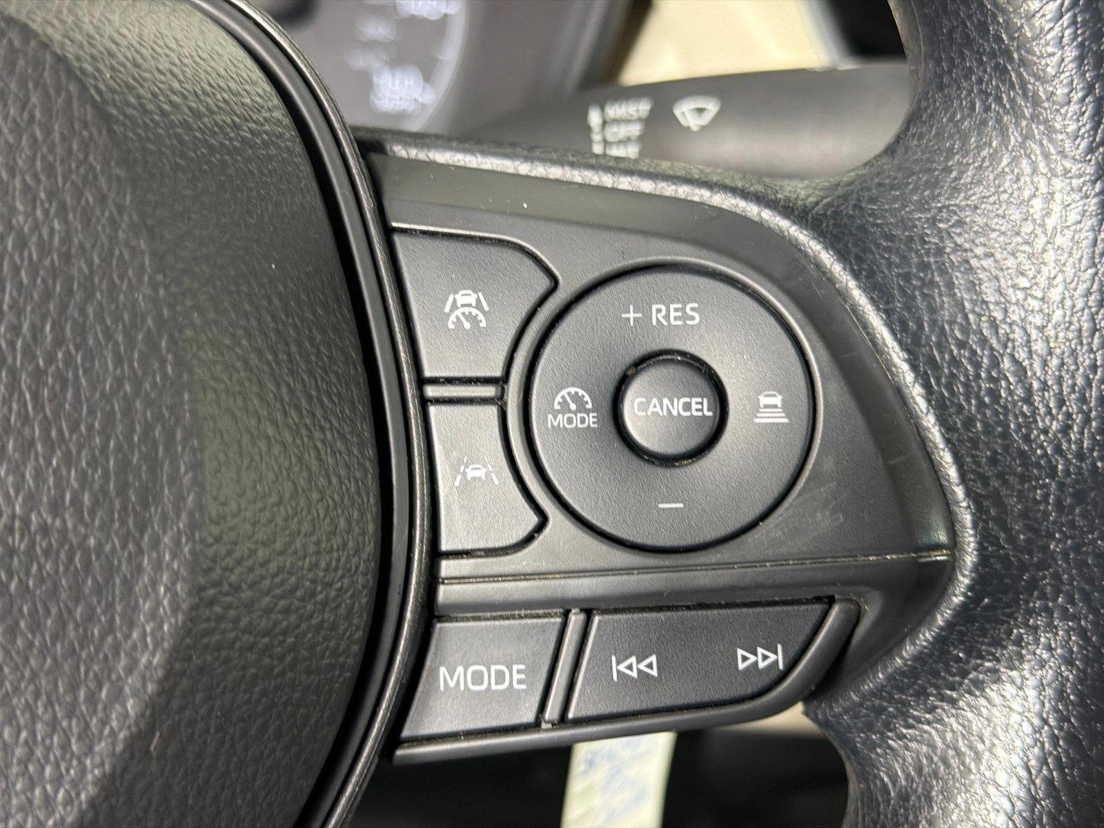 Certified Used 2025 Ice Cap Toyota LE image 25