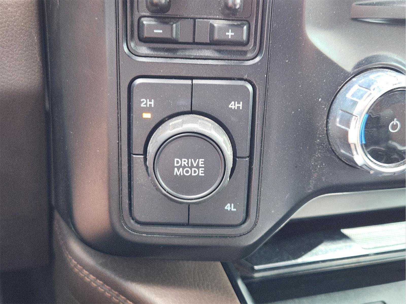 Used 2023 Stone Gray Ford King Ranch image 21