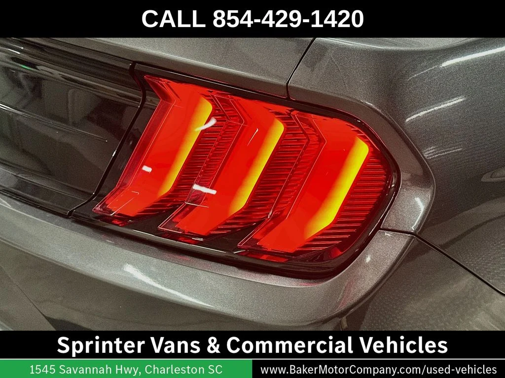 Used 2019 Magnetic Ford GT Premium image 31