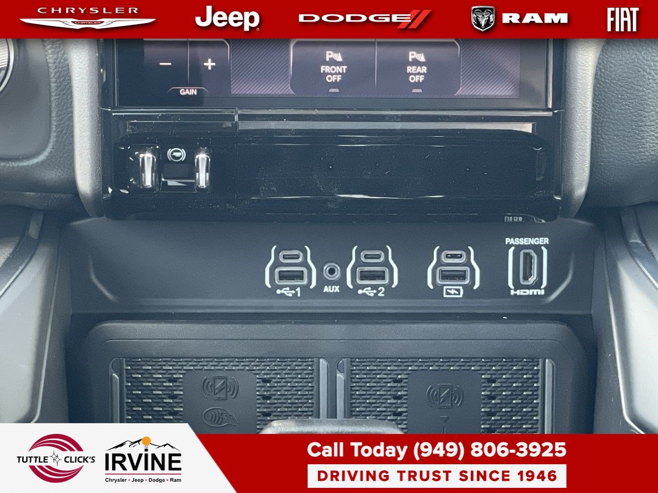New 2026 Bright White Clear-Coat Exterior Paint RAM Laramie image 13