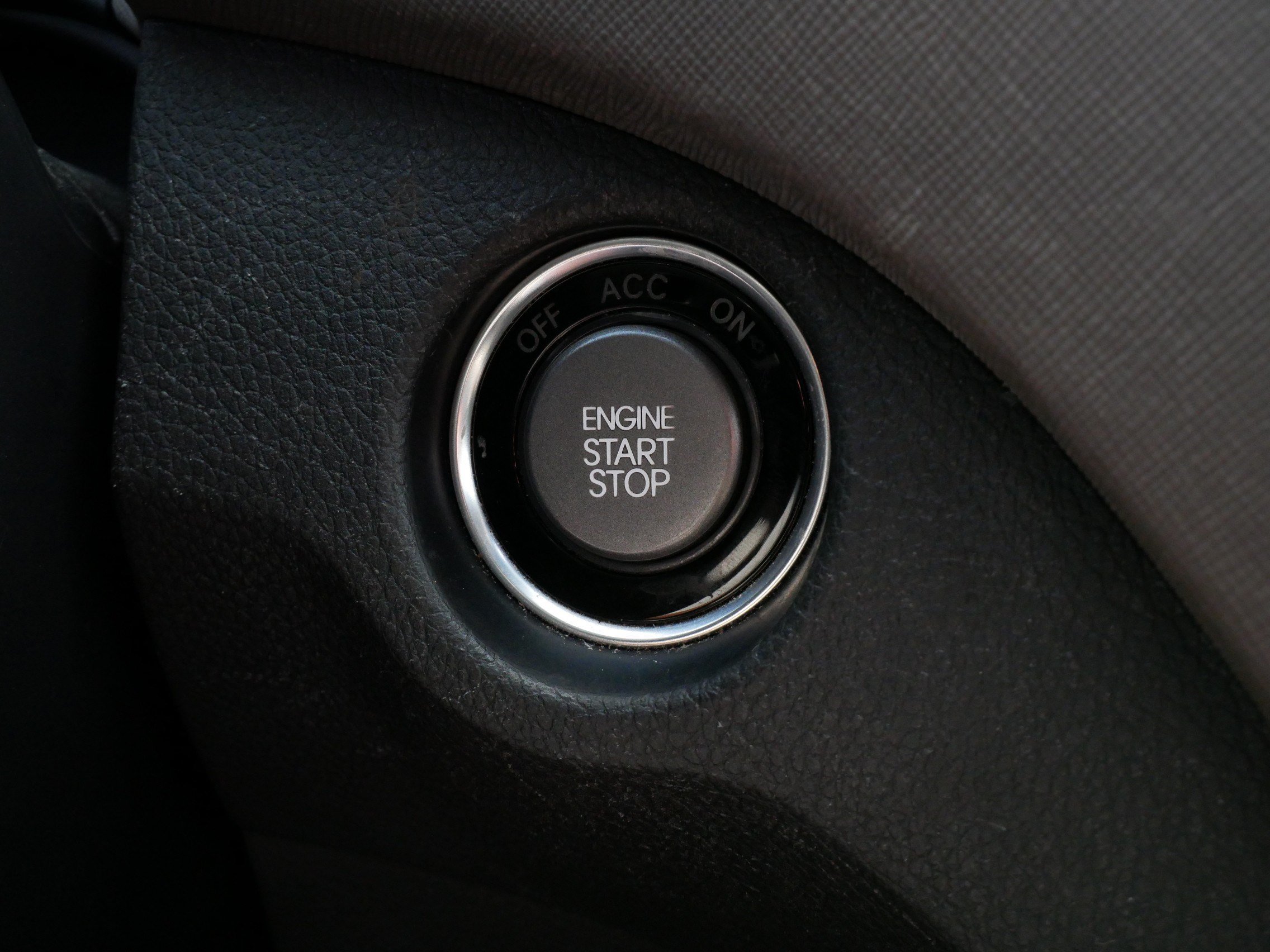 Used 2013 Mineral Gray Hyundai 2.0T Sport image 30