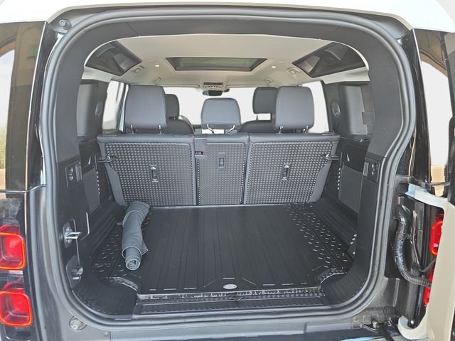 Certified Used 2025 White Land Rover S image 14
