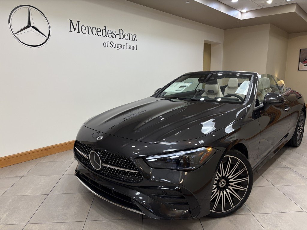 2026 Mercedes-Benz CLE CLE 300 4Matic Cabriolet's photo