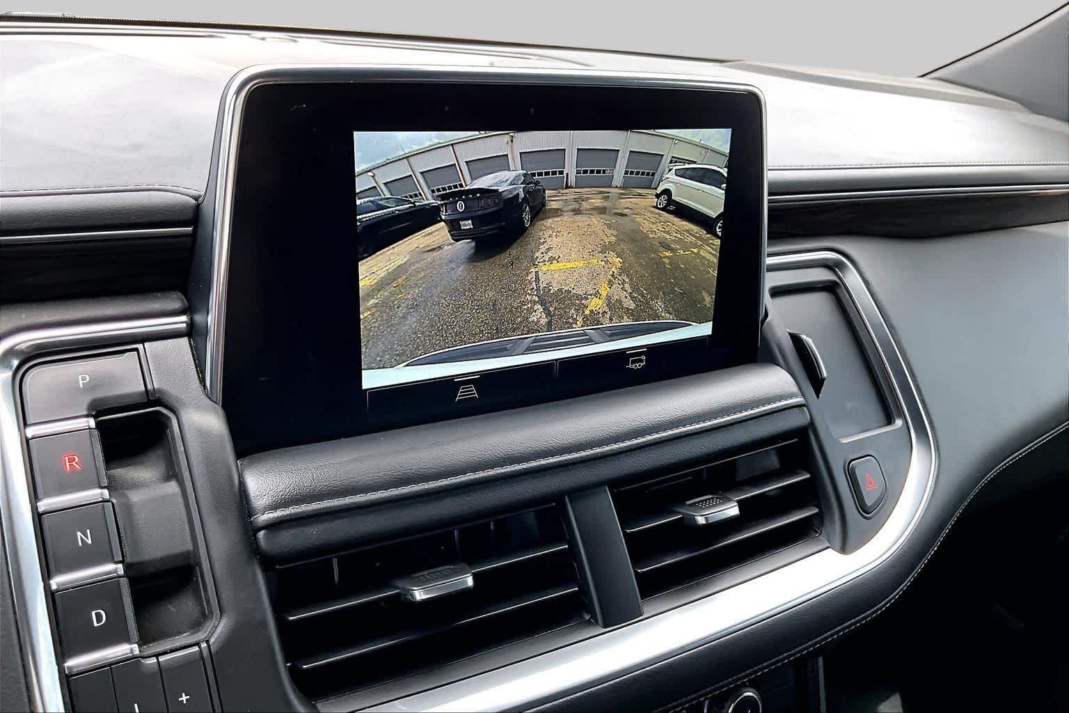 Used 2022 Summit White Chevrolet Z71 image 29