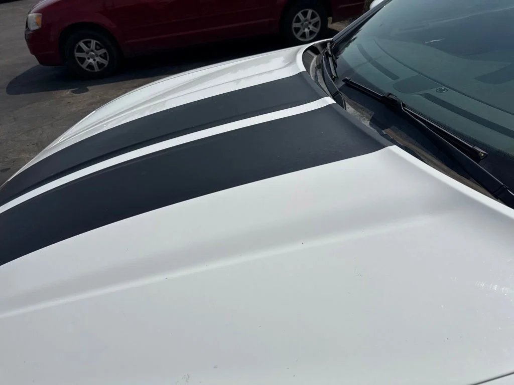 Used 2016 White Dodge SXT image 12
