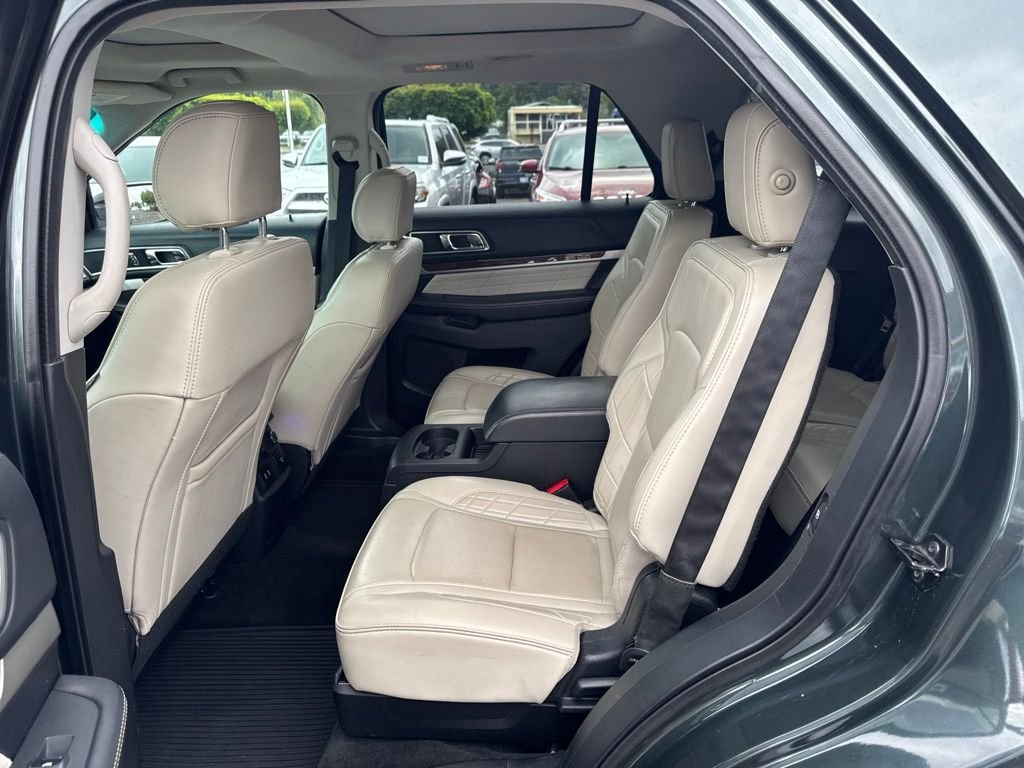 Used 2016 Guard Metallic Ford Platinum image 5