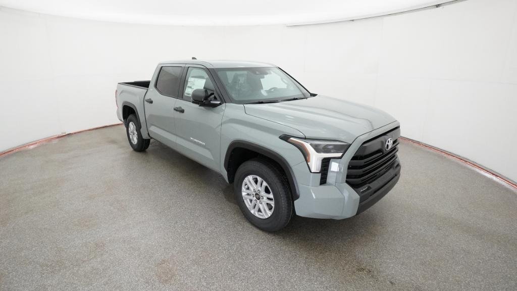 New 2026 Lunar Rock Toyota SR5 image 16