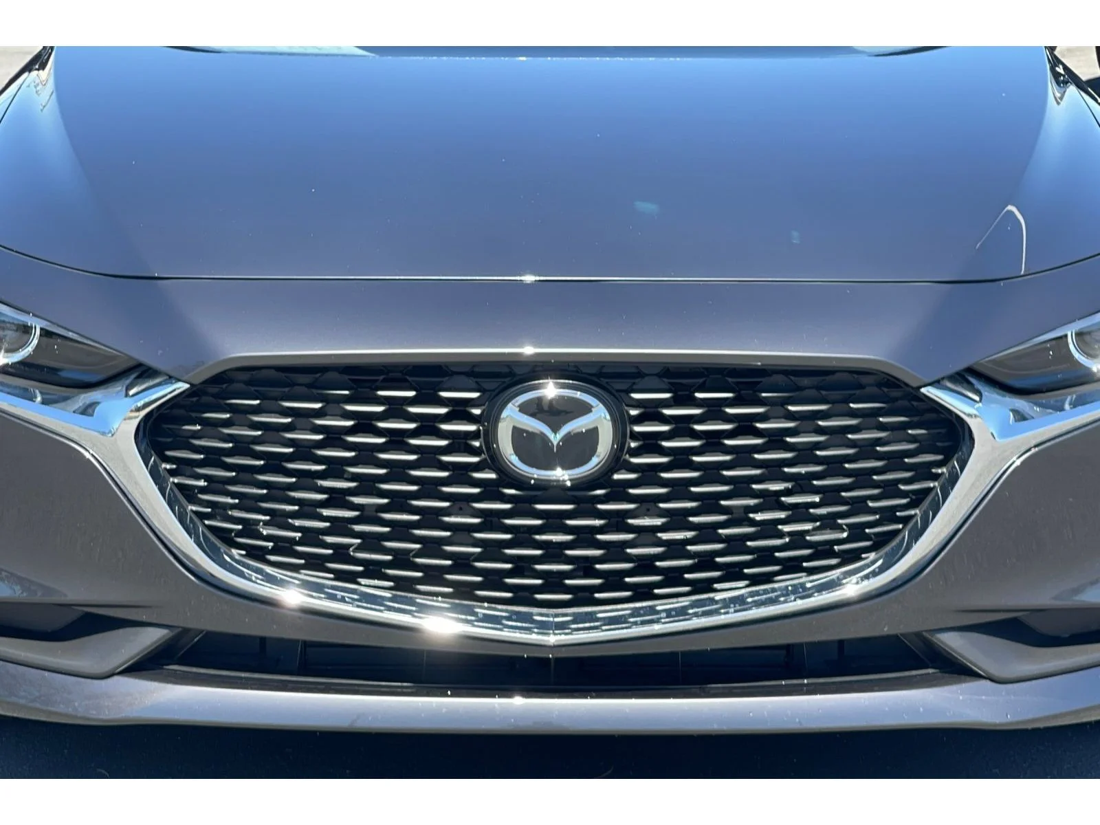 Used 2025 Machine Gray Metallic Mazda Select image 44