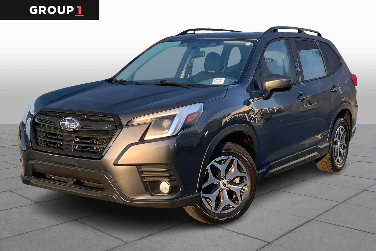 Magnetite Gray Metallic 2022 Subaru Forester Premium Crossover AWD SUV / Crossover All-Wheel Drive