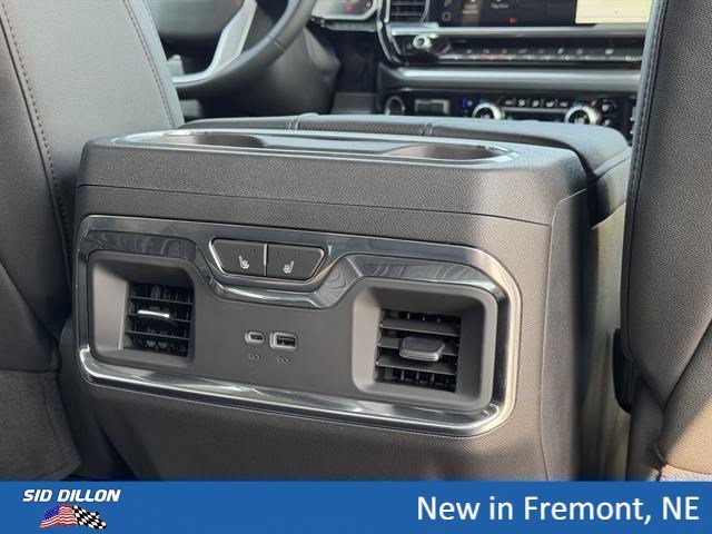 2026 GMC Sierra 1500 SLT - Photo 18