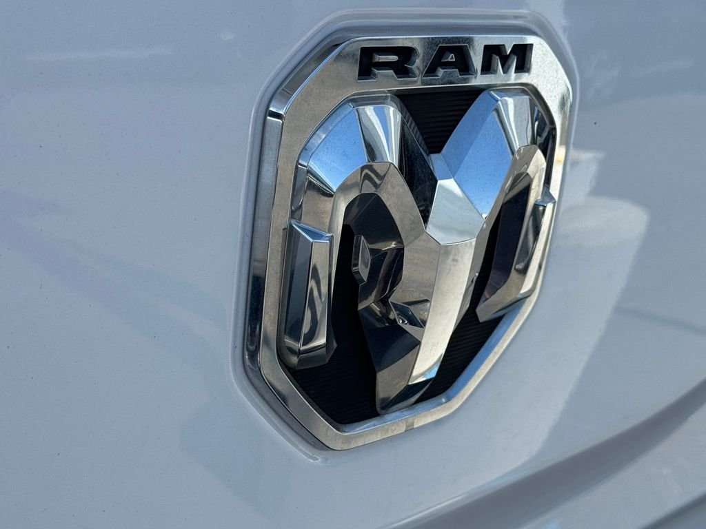 Used 2021 White Ram Big Horn/Lone Star image 22