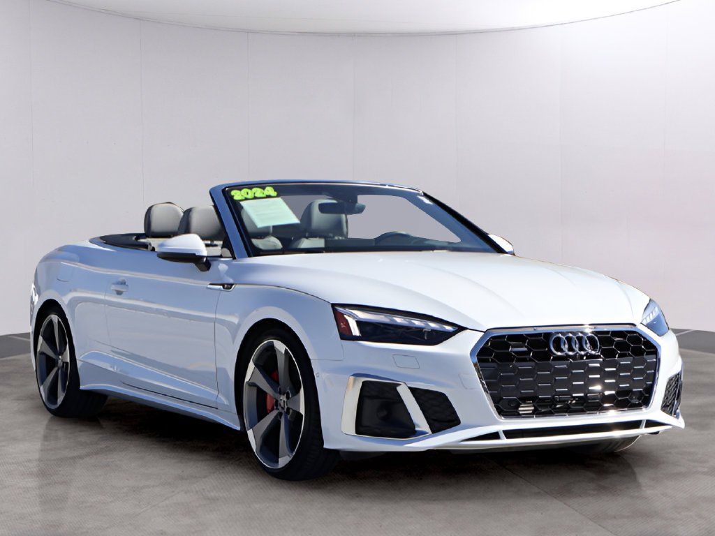 Used 2024 Arkona White Audi 45 S line Prestige image 3