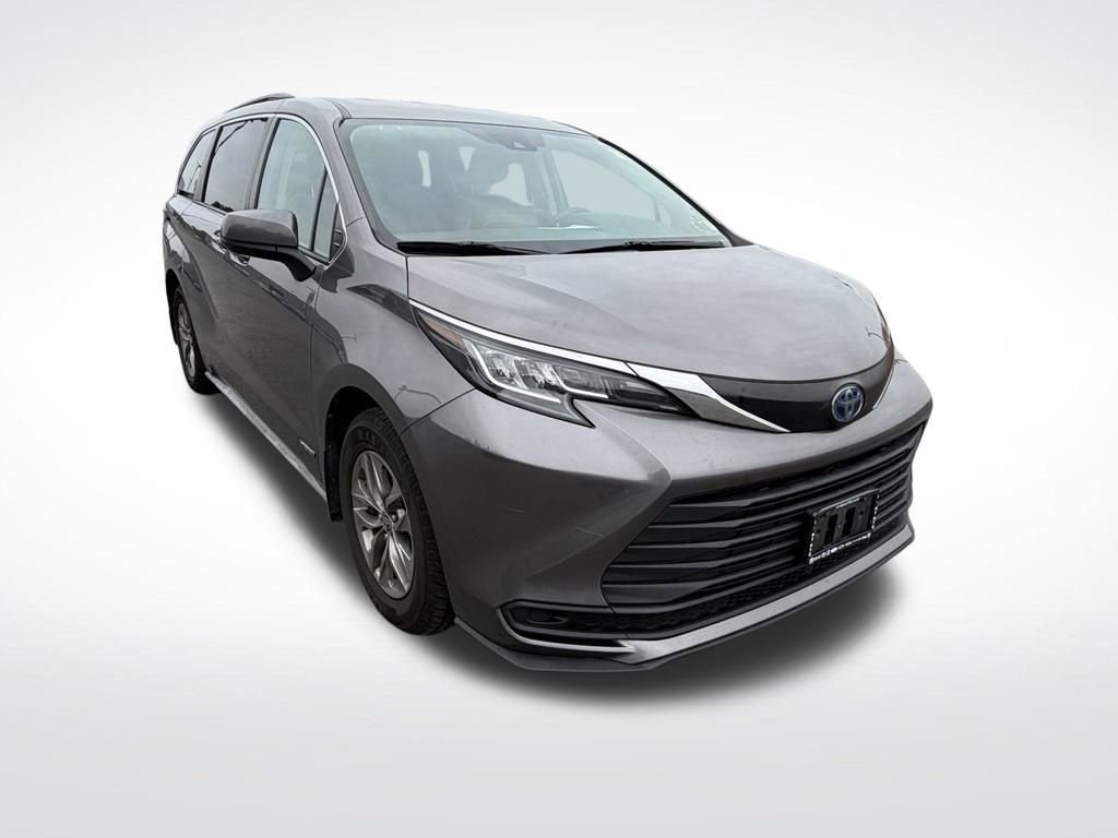 Used 2021 Predawn Gray Mica Toyota LE image 8